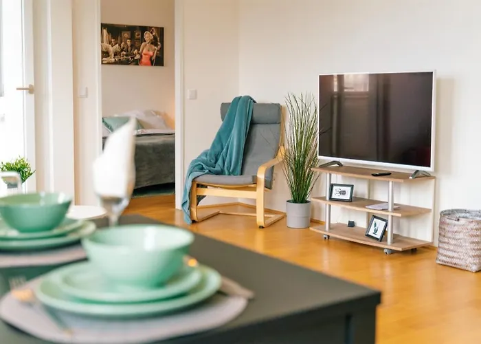 Long Term Stay, Balcony, 1 Min To U4 Laengenfeldgasse * Bécs